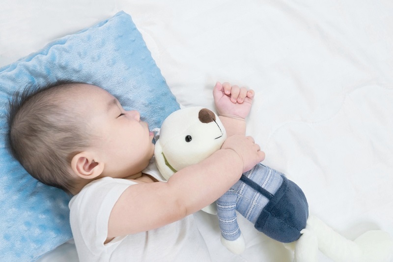 5 Cara Tepat Mengatur Jam Tidur Bayi