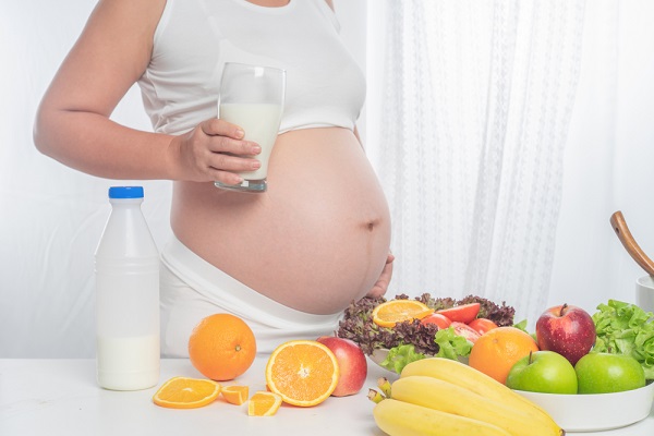Nutrisi yang diperlukan ibu hamil trimester 3 - ibudanbalita