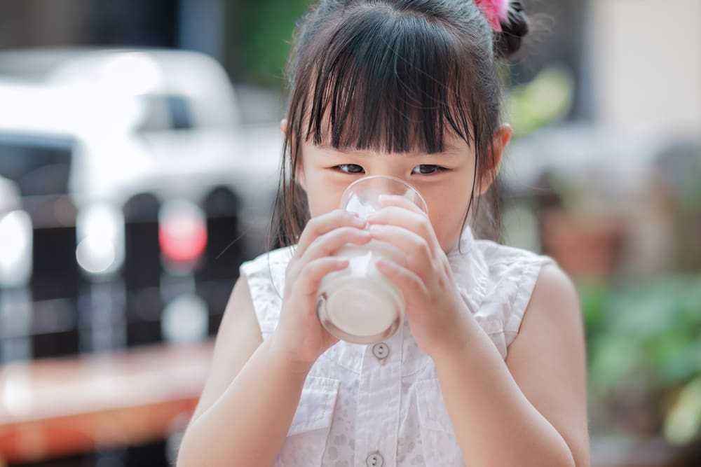Manfaat Minum Susu untuk Si Kecil