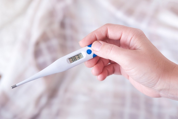 Termometer peralatan bayi yang harus dimiliki