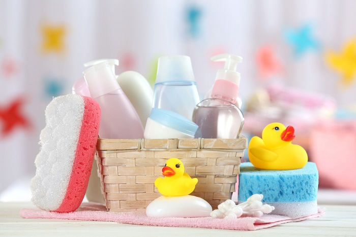 Perlengkapan mandi peralatan bayi yang harus dimiliki