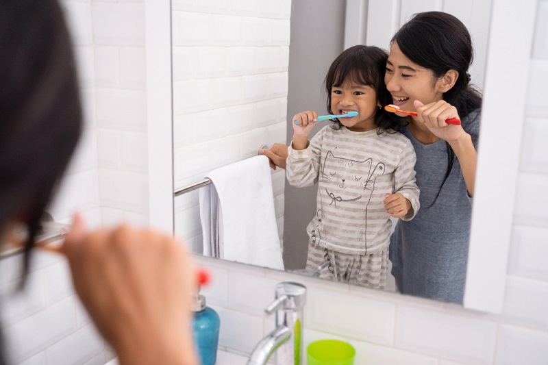 Cara mengatasi sakit gigi pada anak - IBUDANBALITA