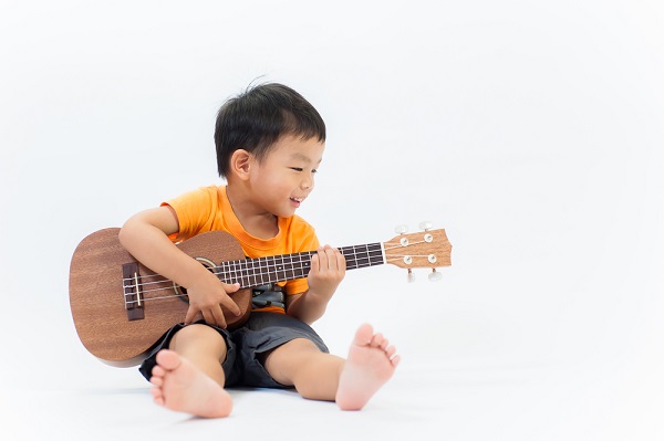 Mainan Alat Musik