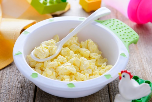 scramble egg menu mpasi 9 bulan - ibudanbalita