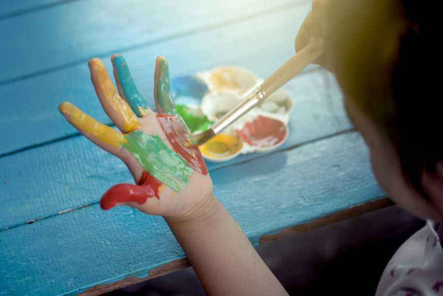 Ini 6 Manfaat Finger Painting untuk Tumbuh Kembang Anak