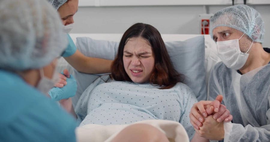 Larangan Setelah Melahirkan Normal, Apa Saja?