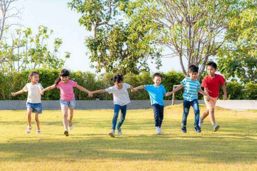 3 Jenis Permainan di Luar Rumah yang Asyik untuk Si Kecil