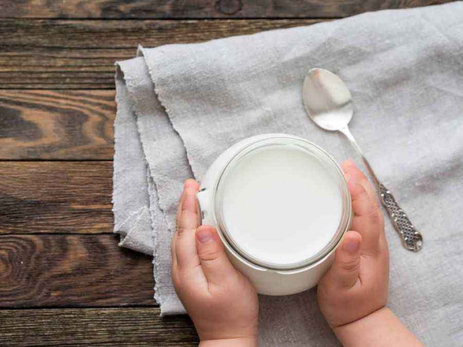 Gelas Pengganti Botol Susu untuk Anak 1 Tahun