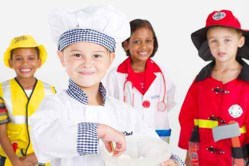 Ayo Ajak si Kecil Bermain Peran!