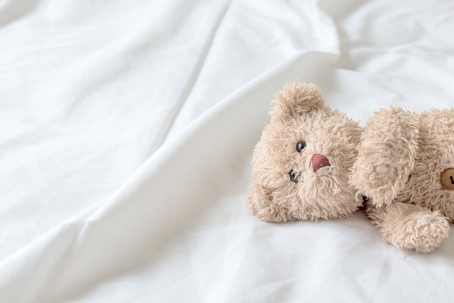 5 Cara Efektif Mengatasi Kebiasaan Menghisap Jari pada Anak