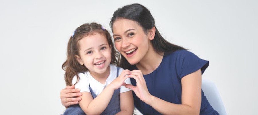 Cara Mendidik Anak Perempuan Agar Tumbuh Lebih Tangguh