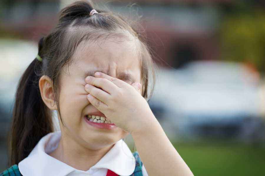 5 Tips Ampuh Atasi Tantrum di Hari Pertama Sekolah