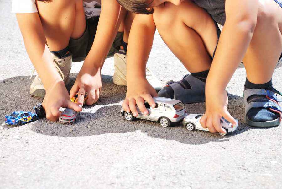Belajar Alat Transportasi Bersama si Kecil