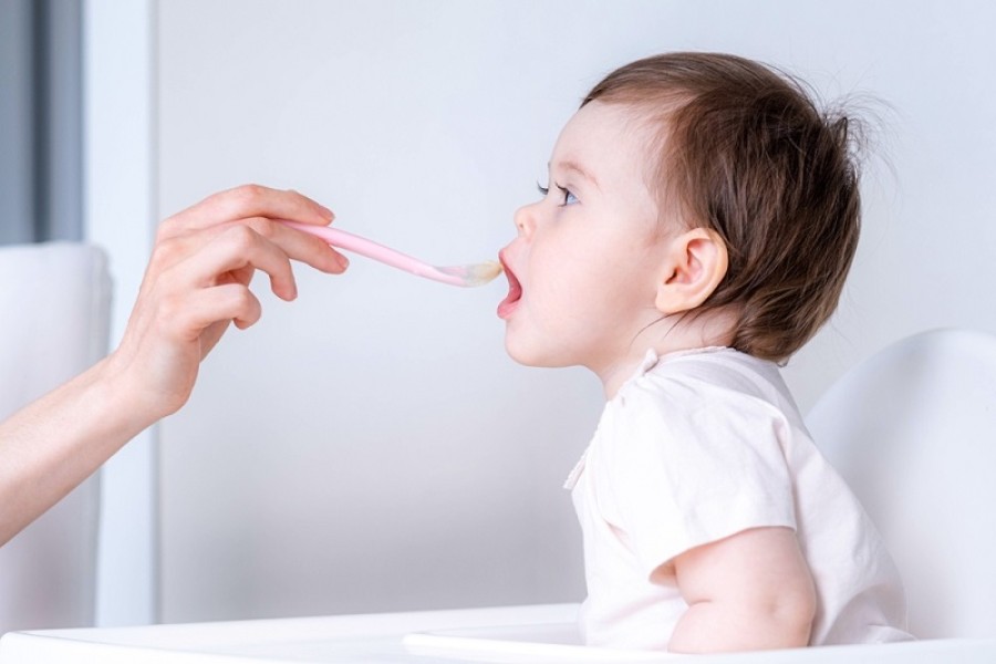 Bolehkah Susu UHT untuk MPASI Bayi? Ini Penjelasannya!