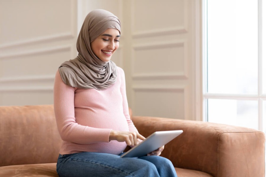 20 Ide Nama Bayi Arab Modern Beserta Artinya untuk Buah Hati