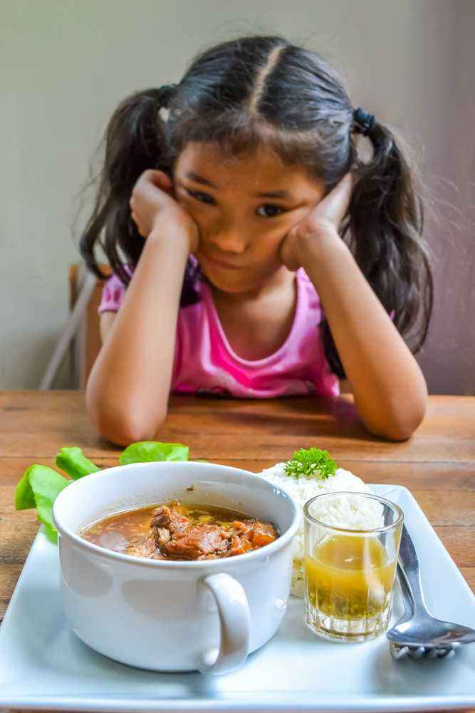 Trik Jitu Mengatasi Anak yang Tidak Mau Makan Ikan