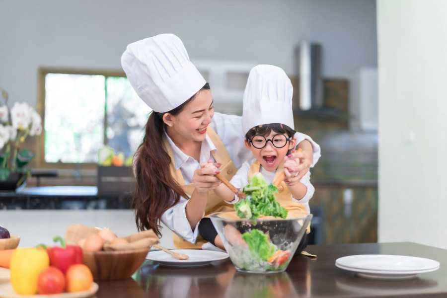 Jenis Makanan Penambah Berat Badan Anak dan Resepnya