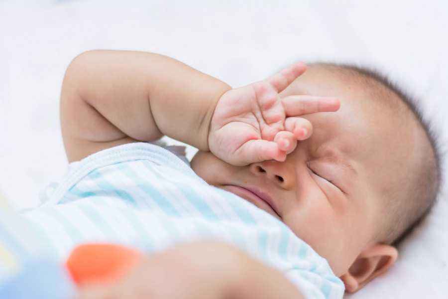 Kenali Penyebab Dan Cara Mengatasi Mata Bayi Berair