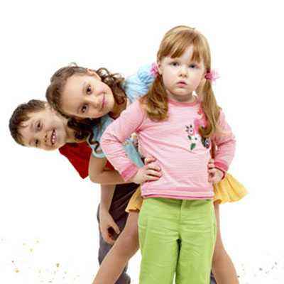 Kiat Memilih Kelompok Bermain untuk Batita