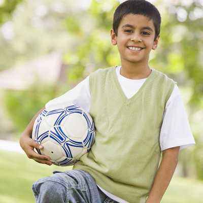 Tips Melindungi Si Kecil Saat Bermain Agar Aman dan Nyaman