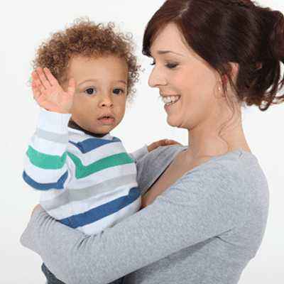 Tips Aman Meninggalkan Si Kecil dengan Baby Sitter