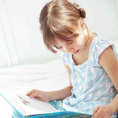 Tips Efektif Menumbuhkan Minat Baca pada Anak Usia Dini