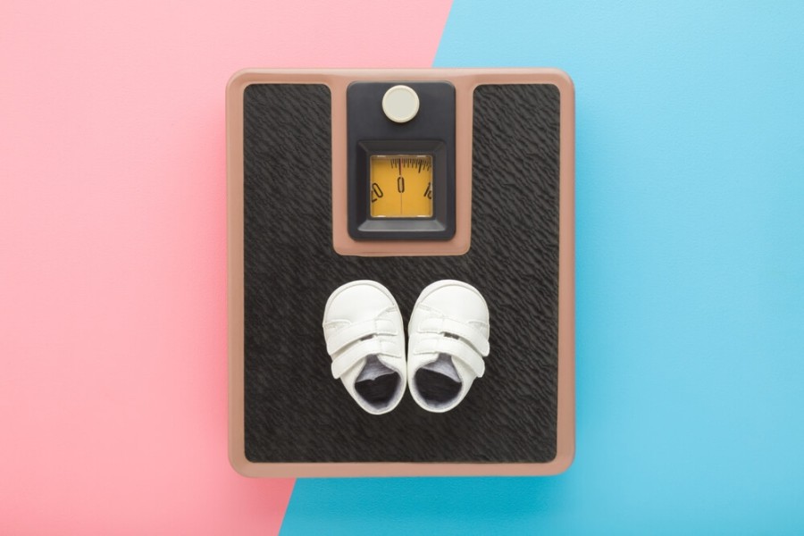 Pedoman Berat Badan Ideal Bayi Usia 0-12 Bulan