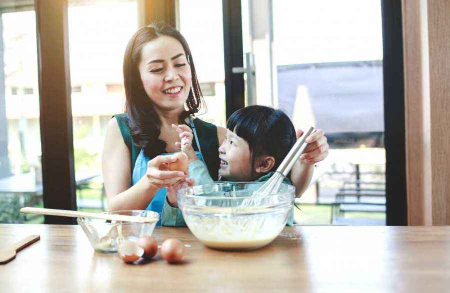 4 Aktivitas Sederhana untuk Meningkatkan Kecerdasan Anak