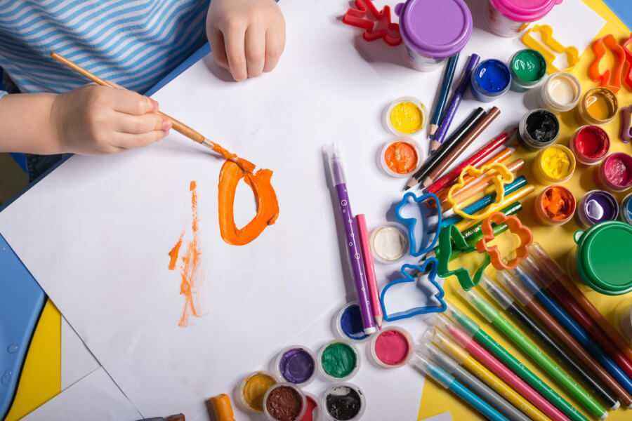 Tips Mudah Melatih si Kecil Berekspresi