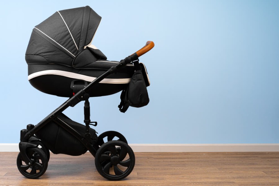 Ingin Pakai Stroller untuk Bayi? Pastikan Ibu Perhatikan Ini ya