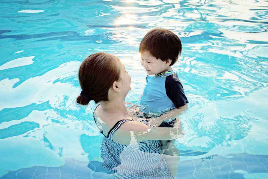 Ini 4 Cara Aman Bermain di Air untuk Anak-anak