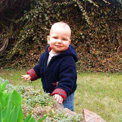 Si Kecil 1 Tahun Suka Jelajah? Ini Perkembangannya