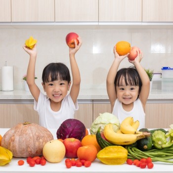 10 Jenis Buah Tinggi Protein untuk Pertumbuhan Optimal Anak