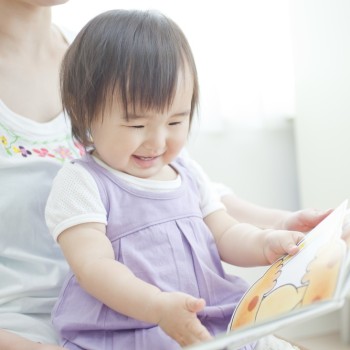 5 Tips Memilih Buku Anak untuk Stimulasi Otak Si Kecil