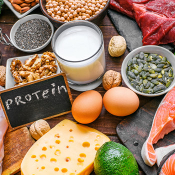 6 Makanan Kaya Protein dan Manfaat Baiknya untuk Si Kecil