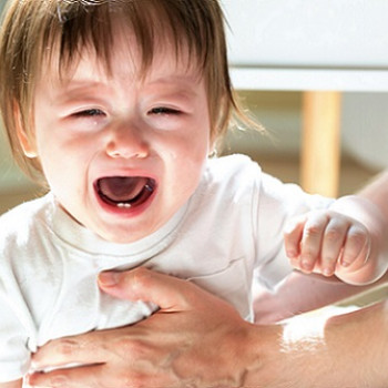 Bu, Ini 9 Cara Efektif Mengatasi Anak Tantrum