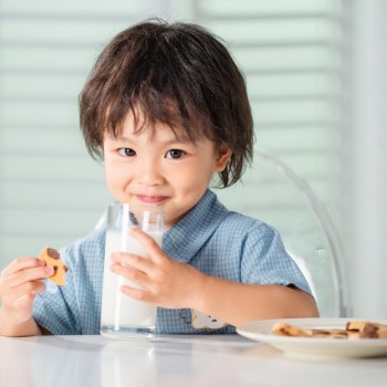 Wajib Tahu, Ini Rekomendasi Susu Anak Cerdas yang Bagus