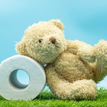 Jangan Panik! Ini Penyebab Umum Bayi Berkeringat Saat Menyusu