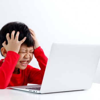 Atasi Tantrum Saat Sekolah Online dengan 6 Cara Ini, Bu