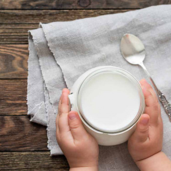 Menggunakan Botol Susu Untuk Anak 1 Tahun, Masih Boleh?