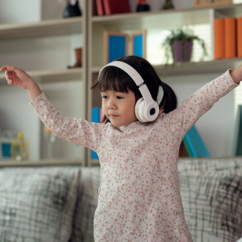 Pengaruh Musik untuk Perkembangan Anak dan Manfaatnya