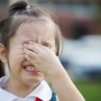 5 Tips Ampuh Atasi Tantrum di Hari Pertama Sekolah