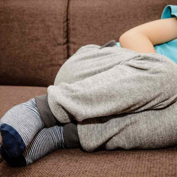 Kenali dengan Cepat Gejala Masalah Pencernaan pada Anak