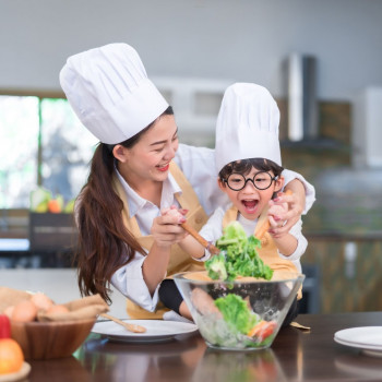 Jenis Makanan Penambah Berat Badan Anak dan Resepnya