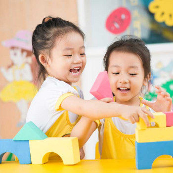Kelompok Bermain untuk Si Kecil dan Manfaat Pentingnya