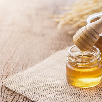 Fakta dan Mitos Madu untuk Bayi: Amankah Dikonsumsi?