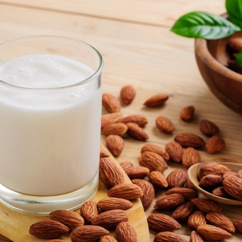 Ini Kandungan Susu Almond untuk Ibu Hamil dan Manfaatnya