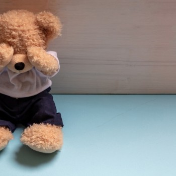 Kenali 5 Penyebab Bayi Menangis Terus dan Cara Atasinya