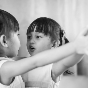 Gangguan Berbicara Pada Anak Usia 4 Tahun, Apa Penyebabnya?