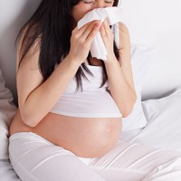 5 Cara Ampuh Mengatasi Flu pada Ibu Hamil